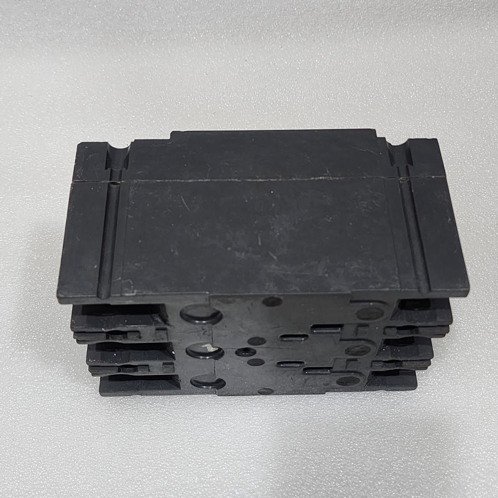 GE THED136090 3-POLE CIRCUIT BREAKER 90A GENERAL ELECTRIC