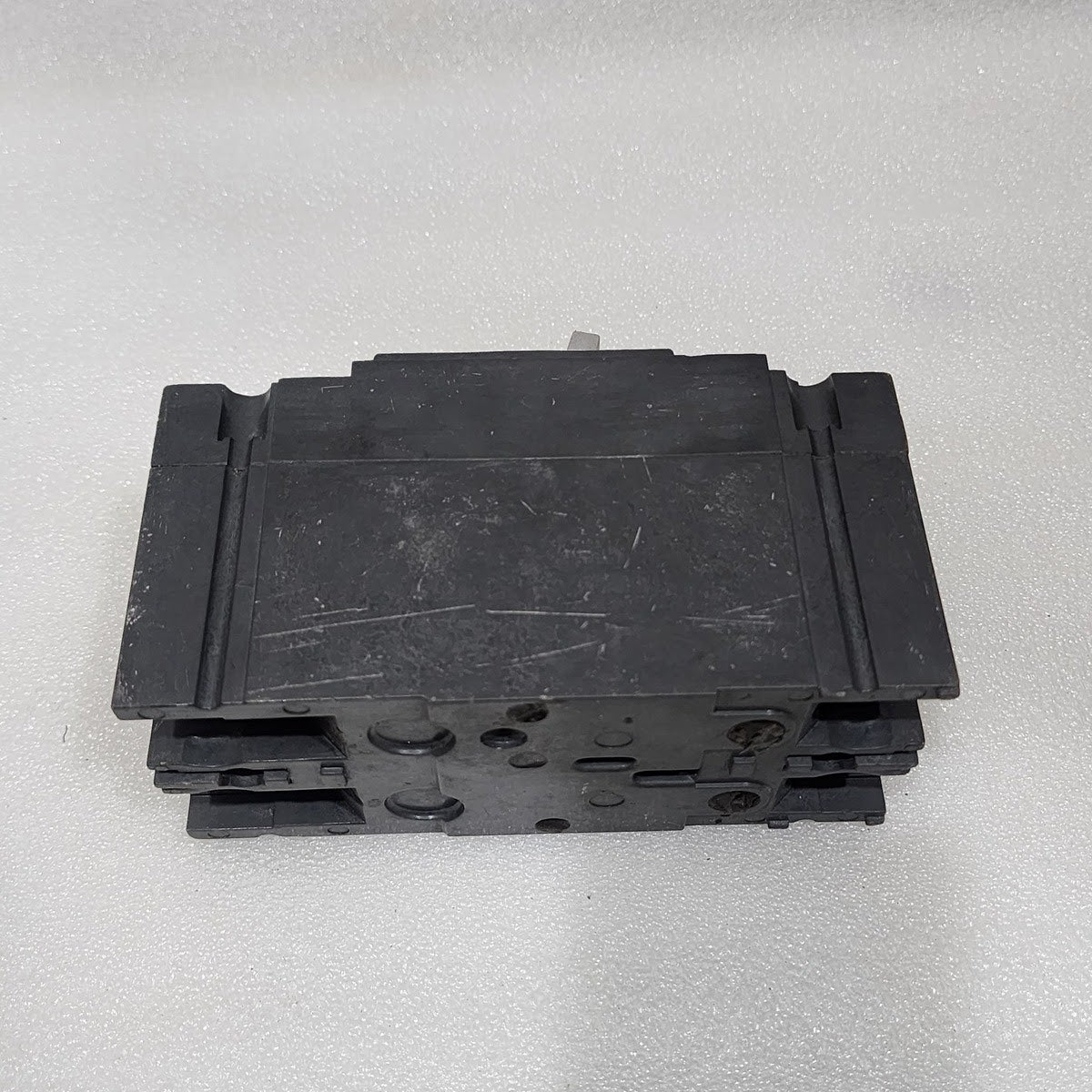 GE TED124040 2-POLE CIRCUIT BREAKER 40A GENERAL ELECTRIC