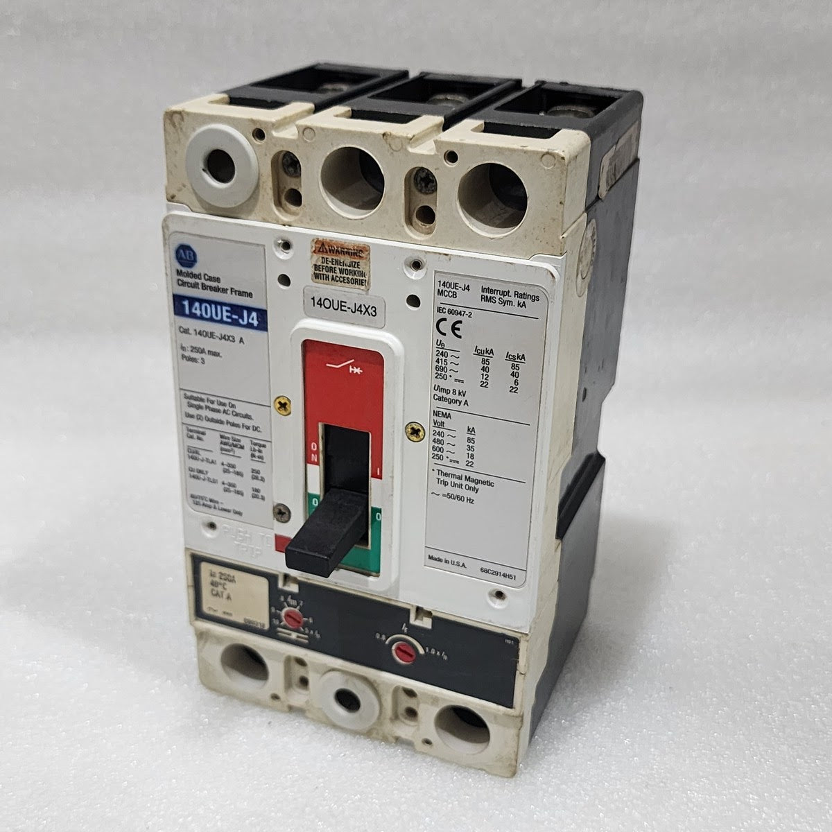 ALLEN BRADLEY CAT 140UE-J4X3 CIRCUIT BREAKER 250A