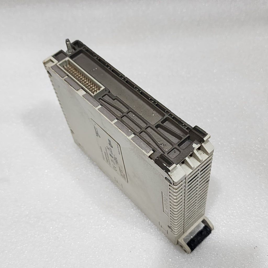 SE TSXDSY16T2 16Q 24VDC SOURCE TR BLK