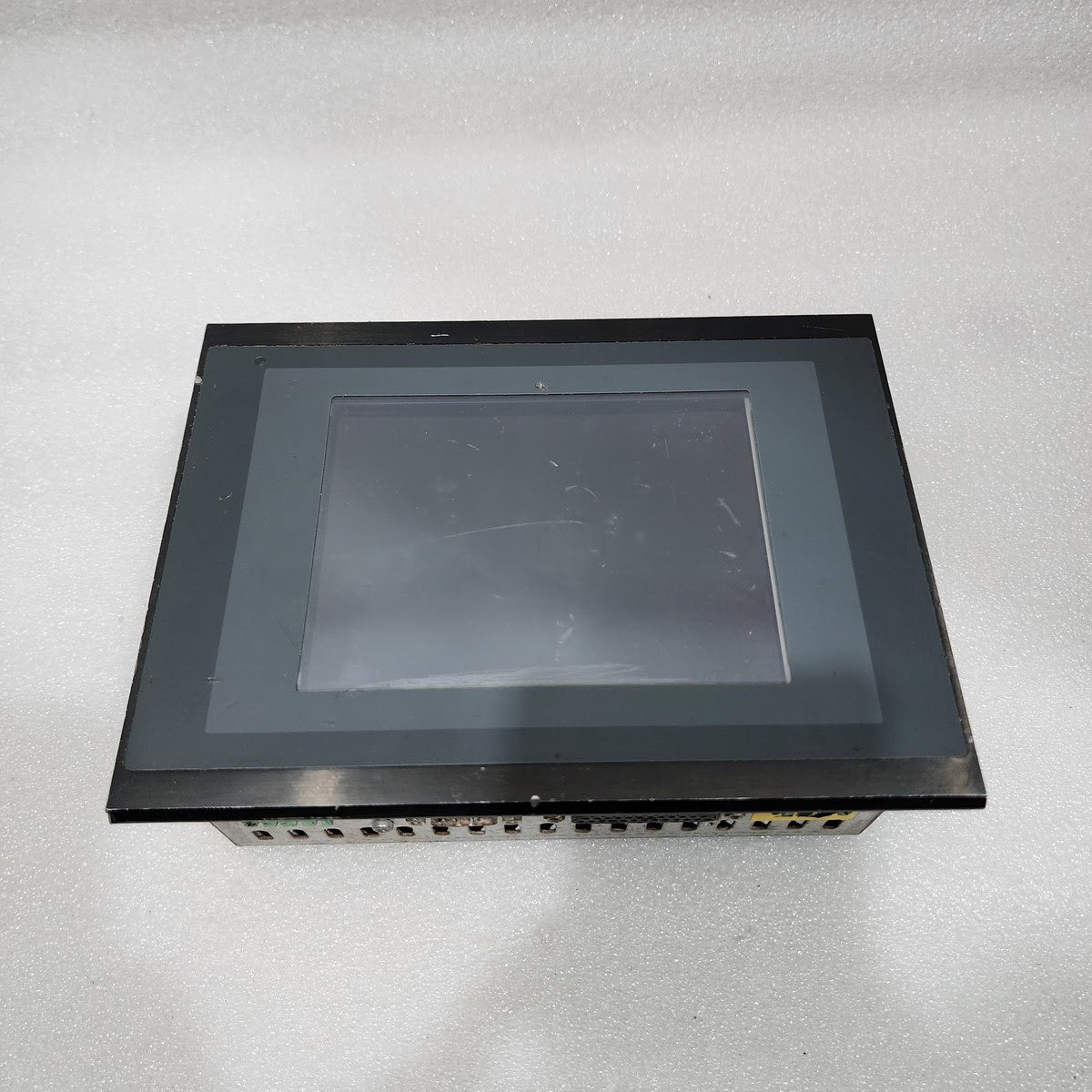 BEIJER E615 HMI OPERATOR PANEL  04410C 24VDC