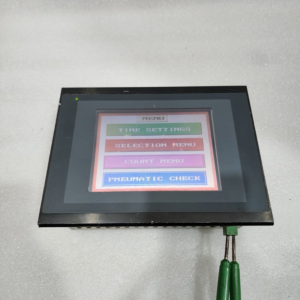 BEIJER E615 HMI OPERATOR PANEL  04410C 24VDC