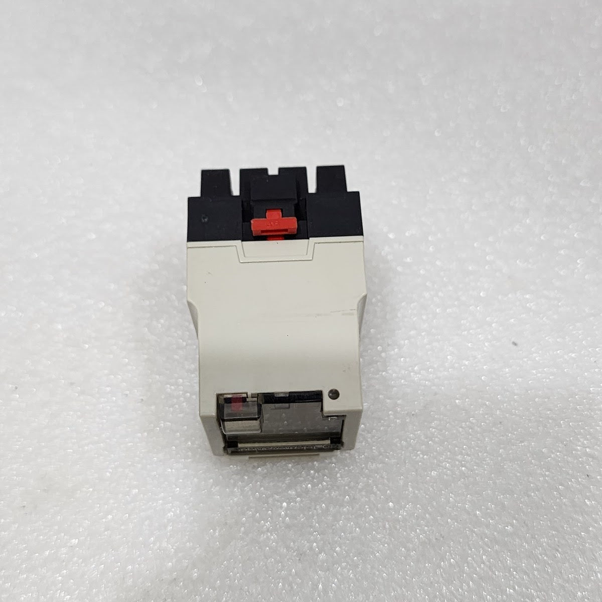 TELEMECANIQYE RHN421B PLUG IN RELAY 209433 24V