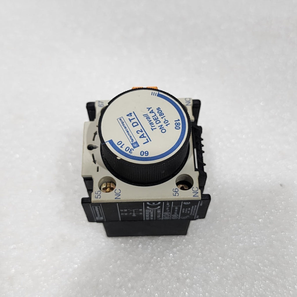 TELEMECANIQUE LA2 DT4 ON DELAY TIMER 023003 10-180 SEC