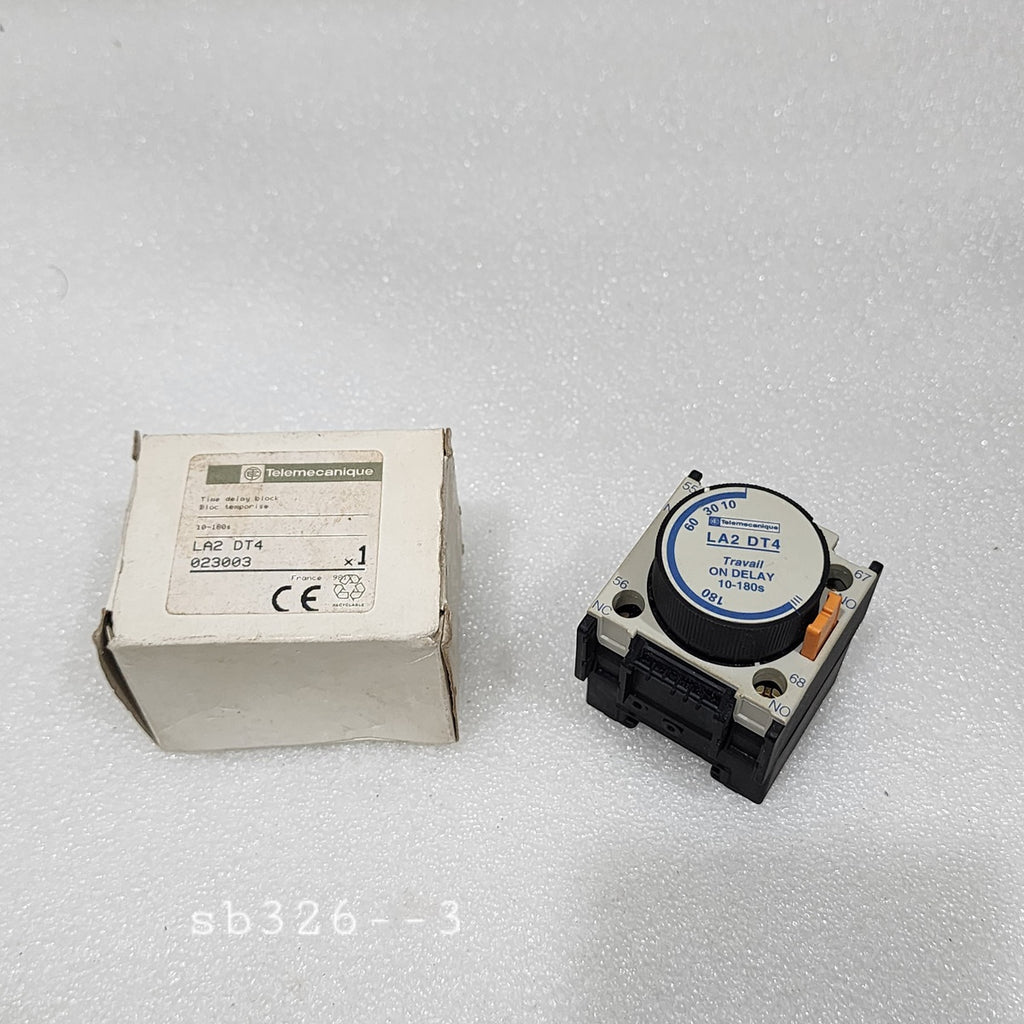 TELEMECANIQUE LA2 DT4 ON DELAY TIMER 023003 10-180 SEC
