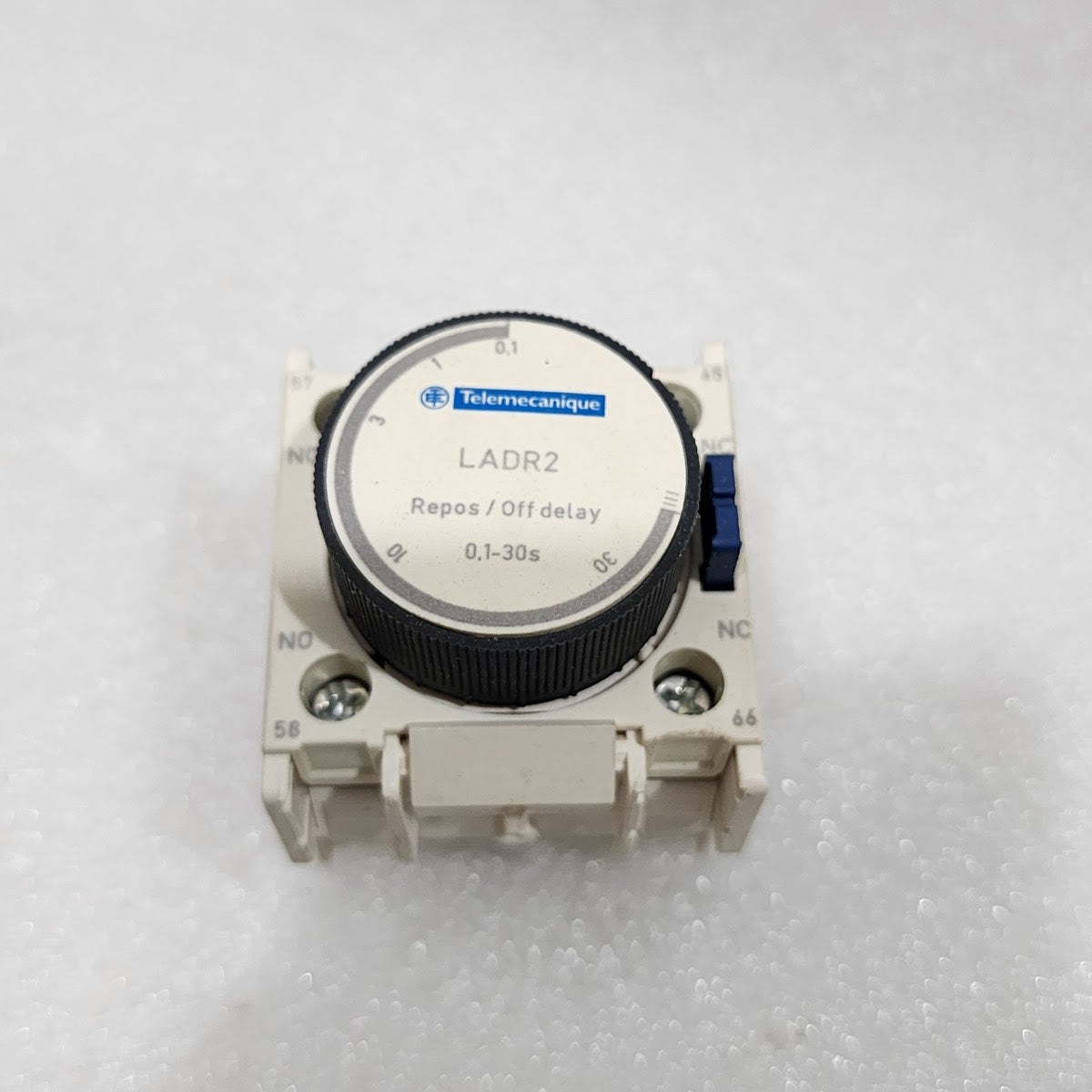SQUARE D LADR2 OFF DELAY TIMER 0.1-30S 038618 TELEMECANIQUE