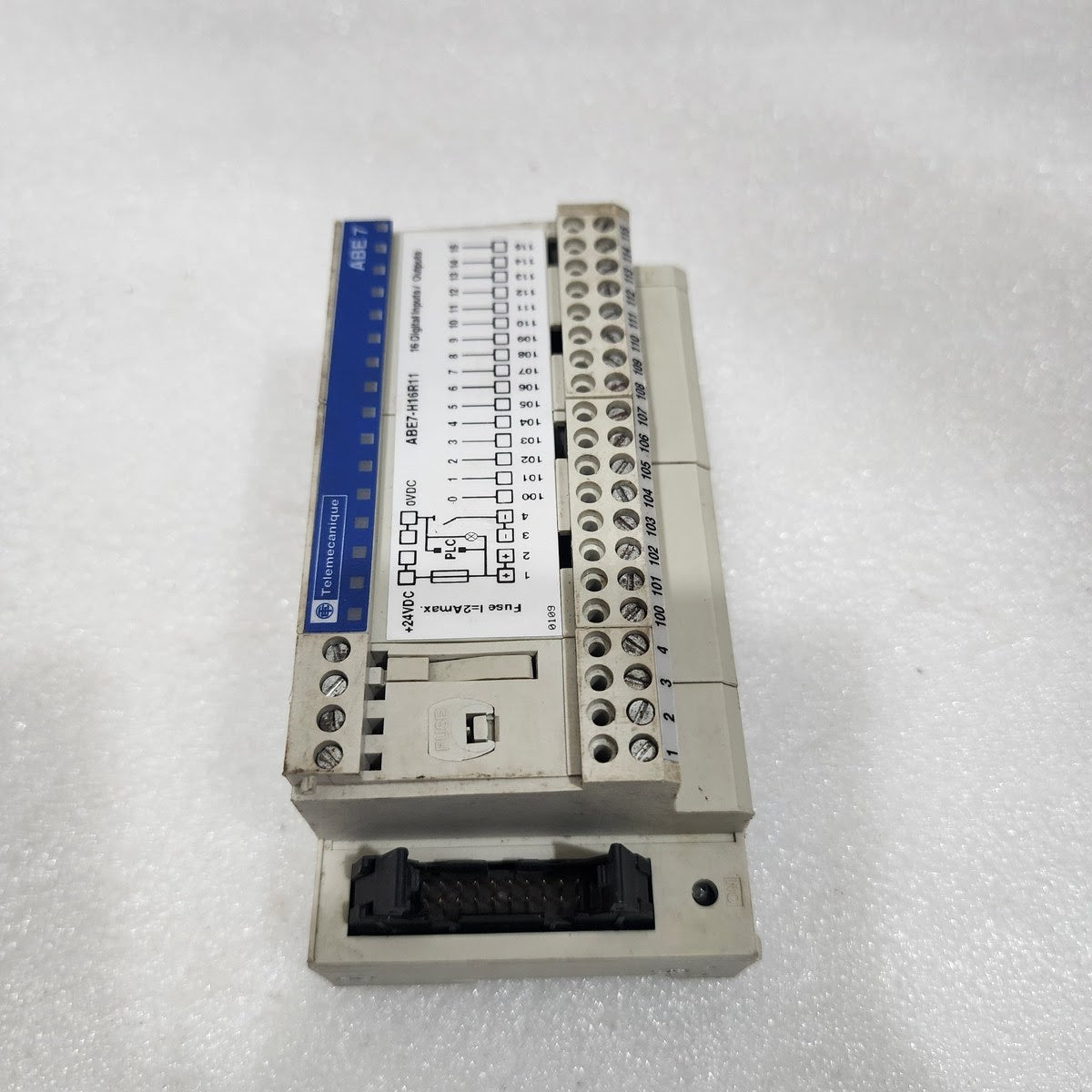 TELEMECANIQUE ABE7-H16R11 I/O SUB BASE
