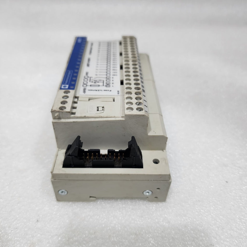 TELEMECANIQUE ABE7-H16R11 I/O SUB BASE