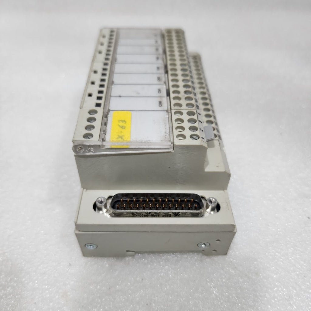 TELEMECANIQUE ABE7-CPA02 8-CH CONNECTION SUB-BASE MODULE