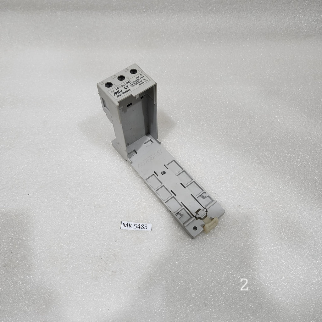 ALLEN BRADLEY CAT 193-ECPM2 DIN RAIL PANEL ADAPTER