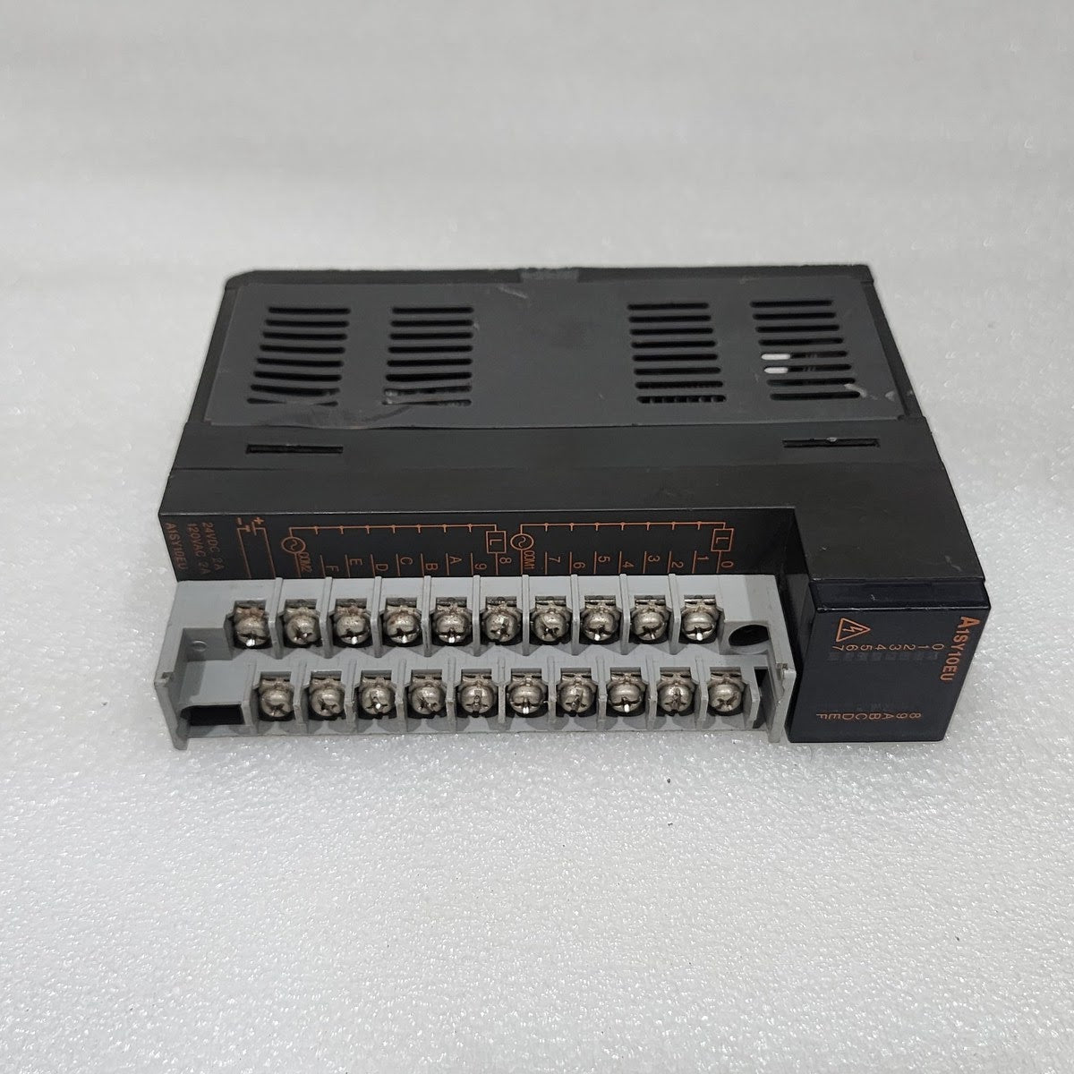 MITSUBISHI A1SY10EU OUTPUT MODULE