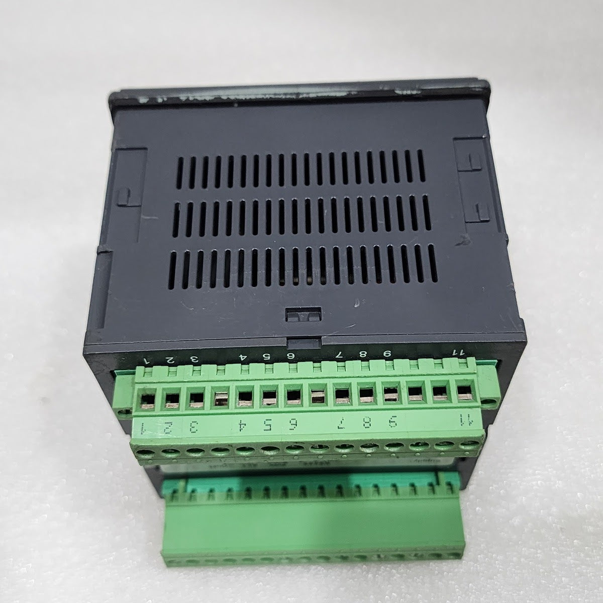 LUMEL ND20-231101E1 PROGRAMMABLE MULTIMETER 18010033 85-253 VAC/90-300 VDC