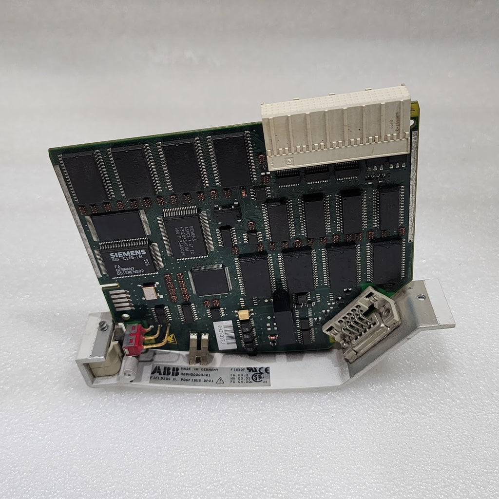 SR1 A201FU ZELIO LOGIC RELAY MODULE 100-240VAC