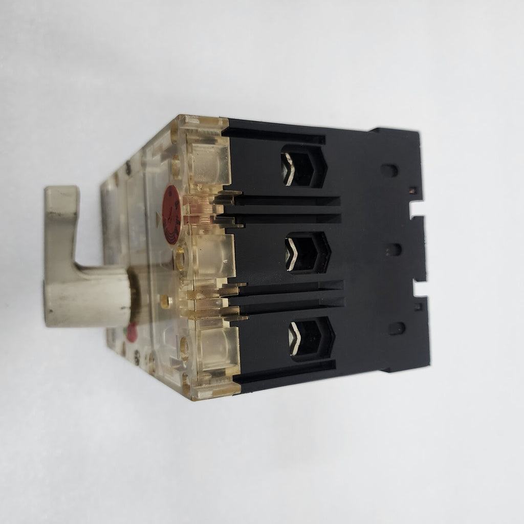 MOELLER NZMS4-40 3-POLE CIRCUIT BREAKER WITH THERMAL MAGNETIC TRIP MODULE 40A