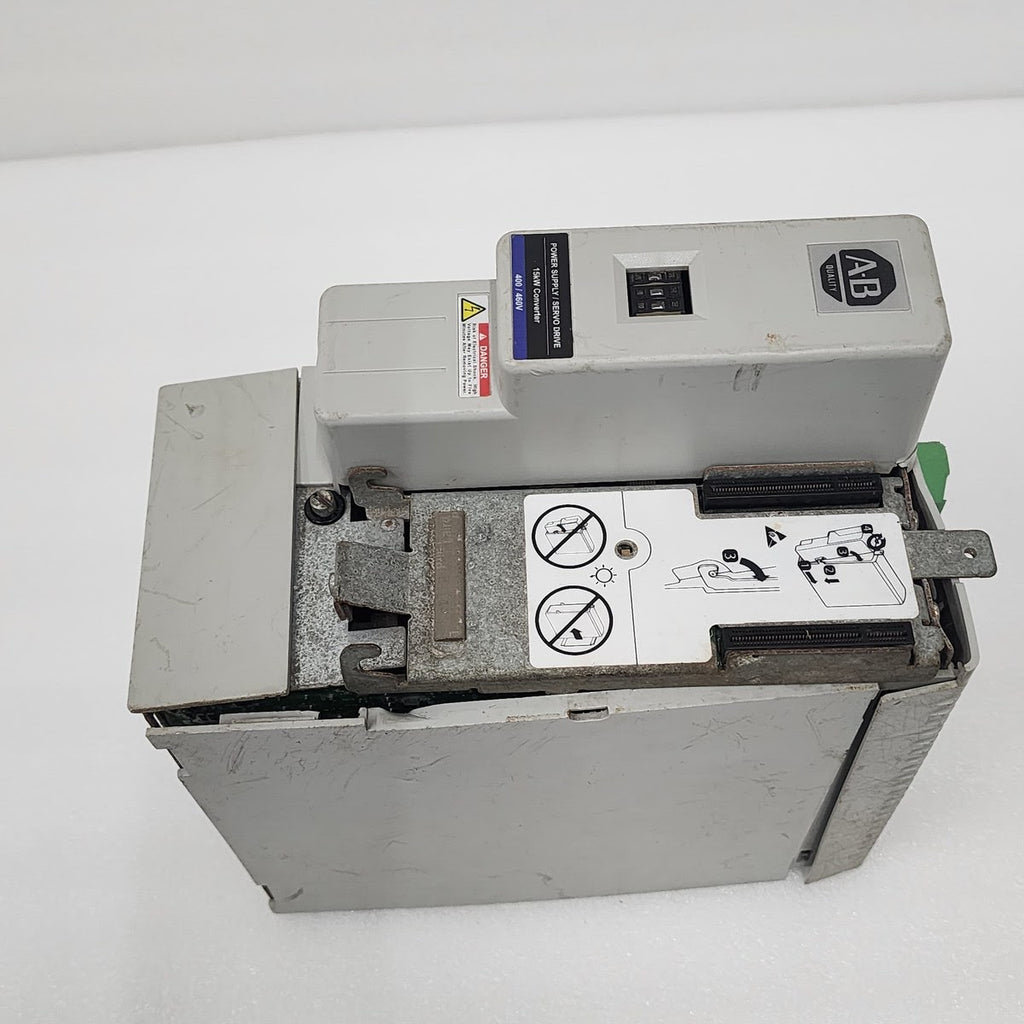 ALLEN BRADLEY 2094-BC02-M02-M BULLETIN 2094 15kW/15A INTEGRATED AXIS POWER MODUL