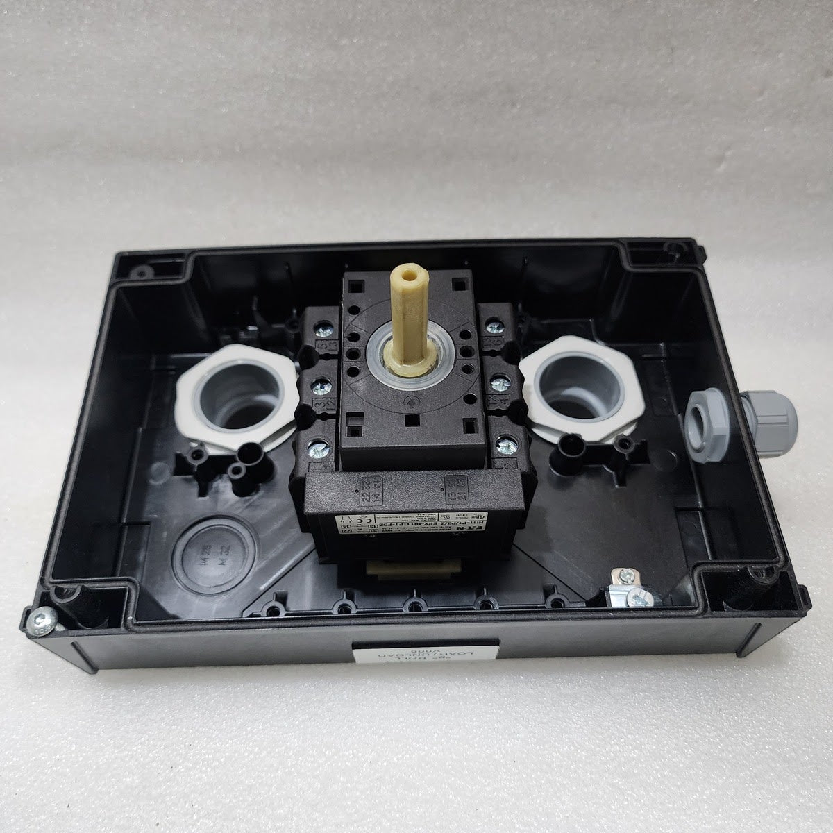EATON P3-63, SP3-063 ON-OFF SWITCH