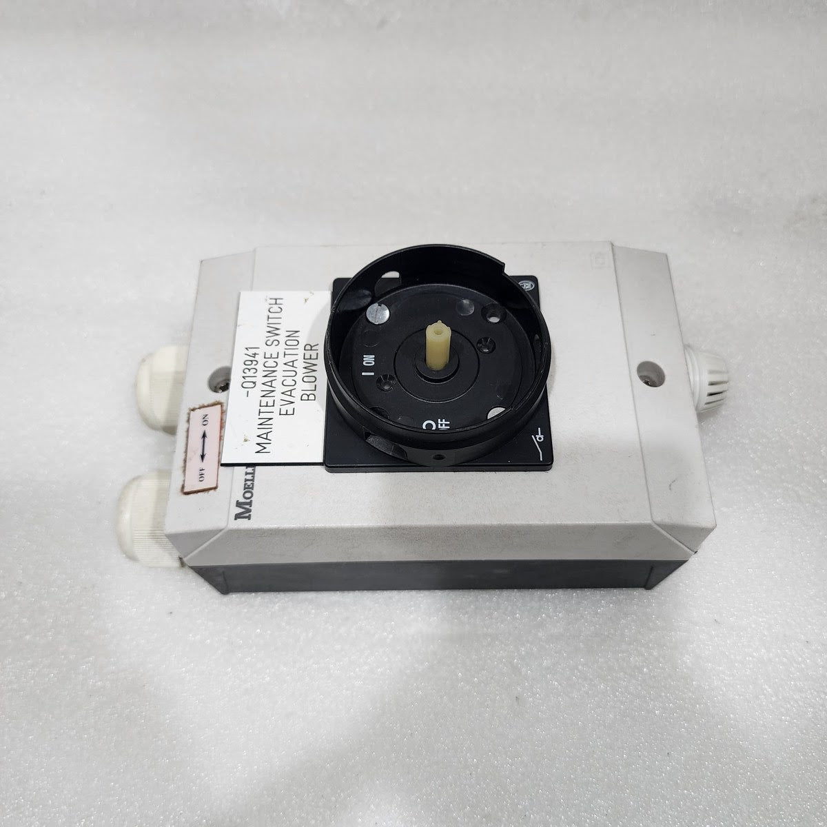 MOELLER HI11-P1/P3/Z AUXILIARY SWITCH P1-25