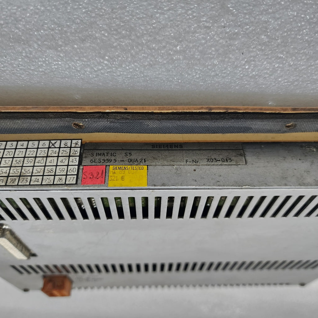 SIEMENS SIMATIC S5 395 OPERATOR PANEL 6ES5 395-0UA21 F-NO: X03-015