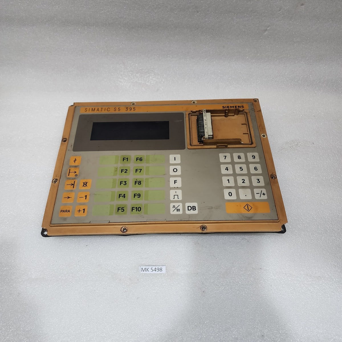 SIEMENS SIMATIC S5 395 OPERATOR PANEL 6ES5 395-0UA21 F-NO: X03-015