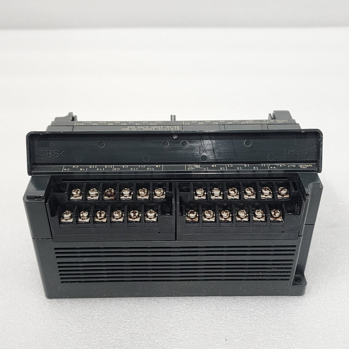 GE FANUC IC200UDD110-BG VERSAMAX MICRO CONTROLLER