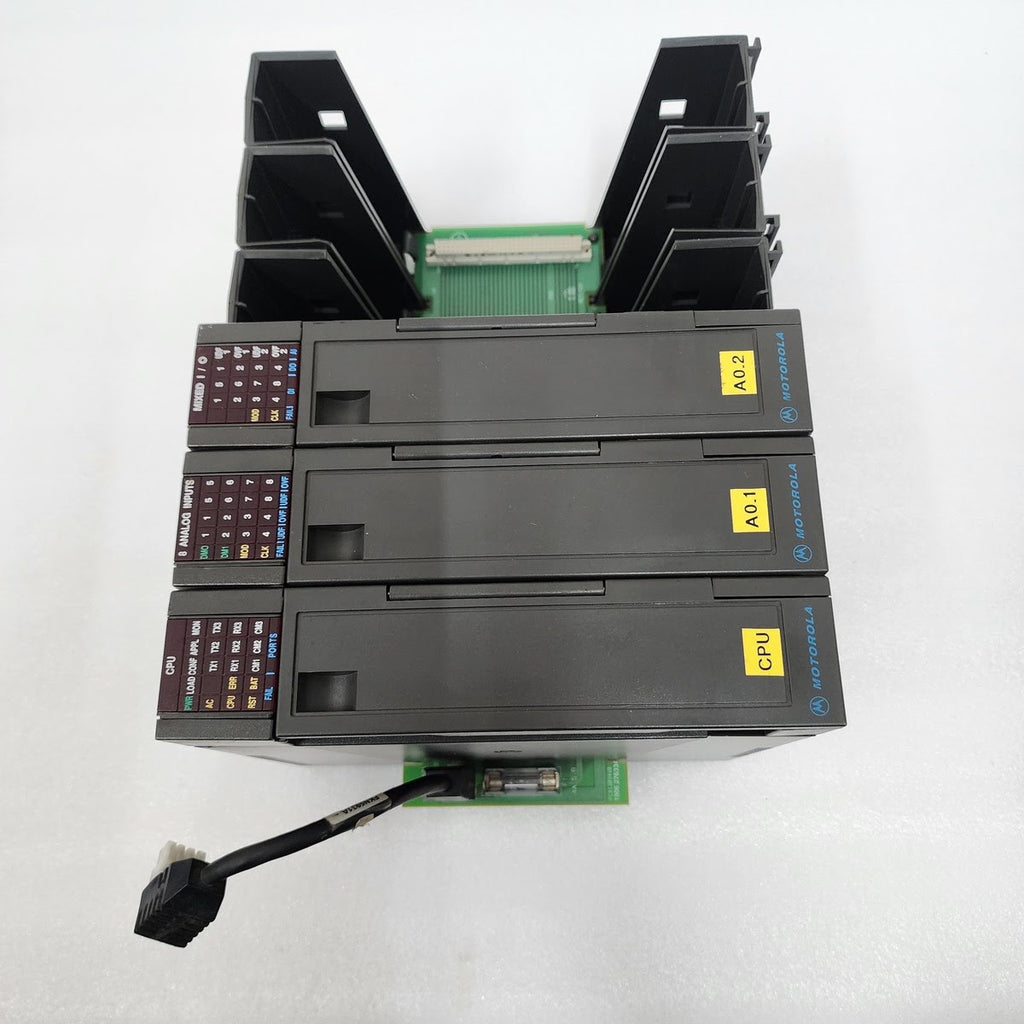 MOTOROLA FLN2414B CPU ANALOG I/O FRN1421C DIGITAL I/O FRN1490B
