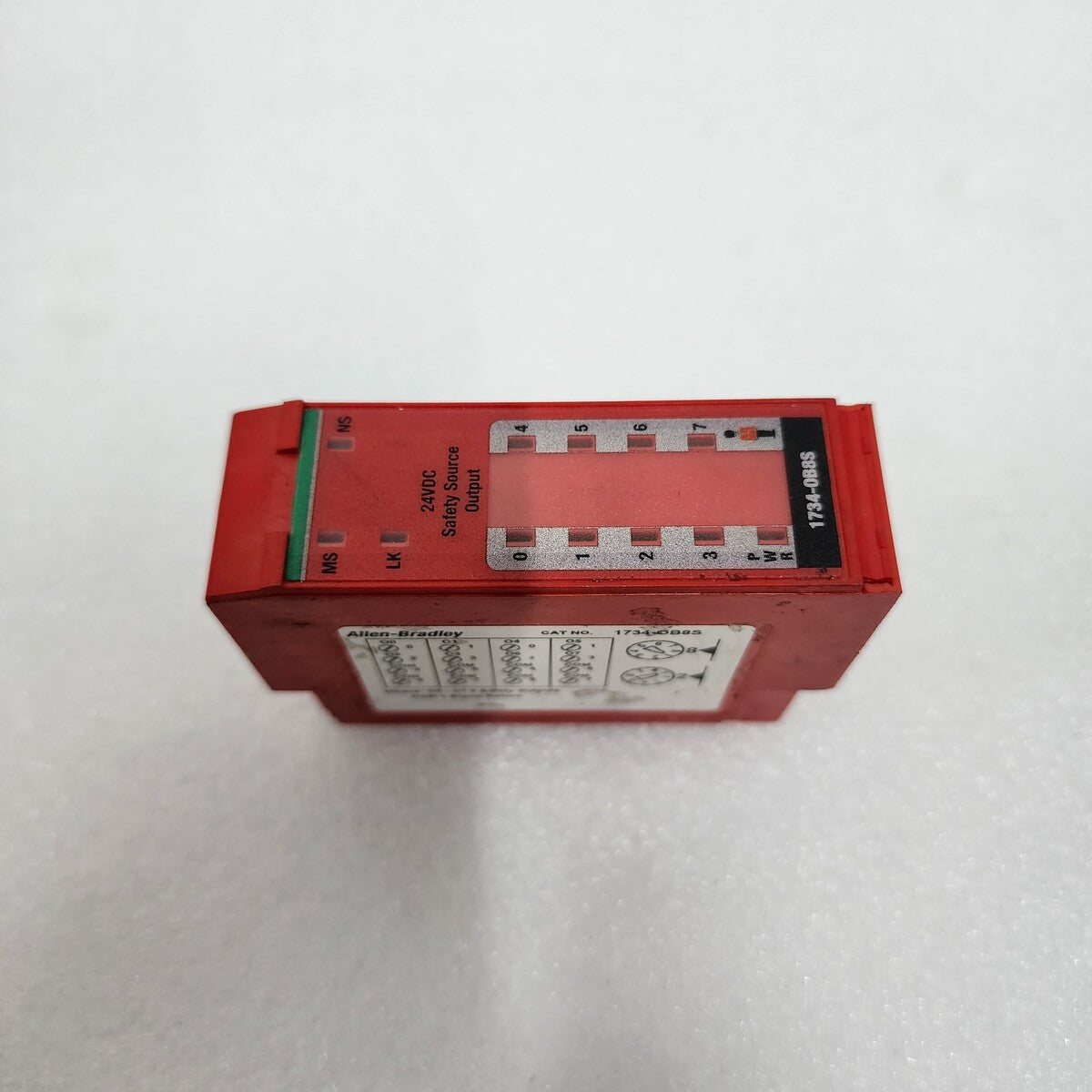 ALLEN BRADLEY CAT 1734-OB8S POINT I/O SAFETY MODULE 193343 SER B
