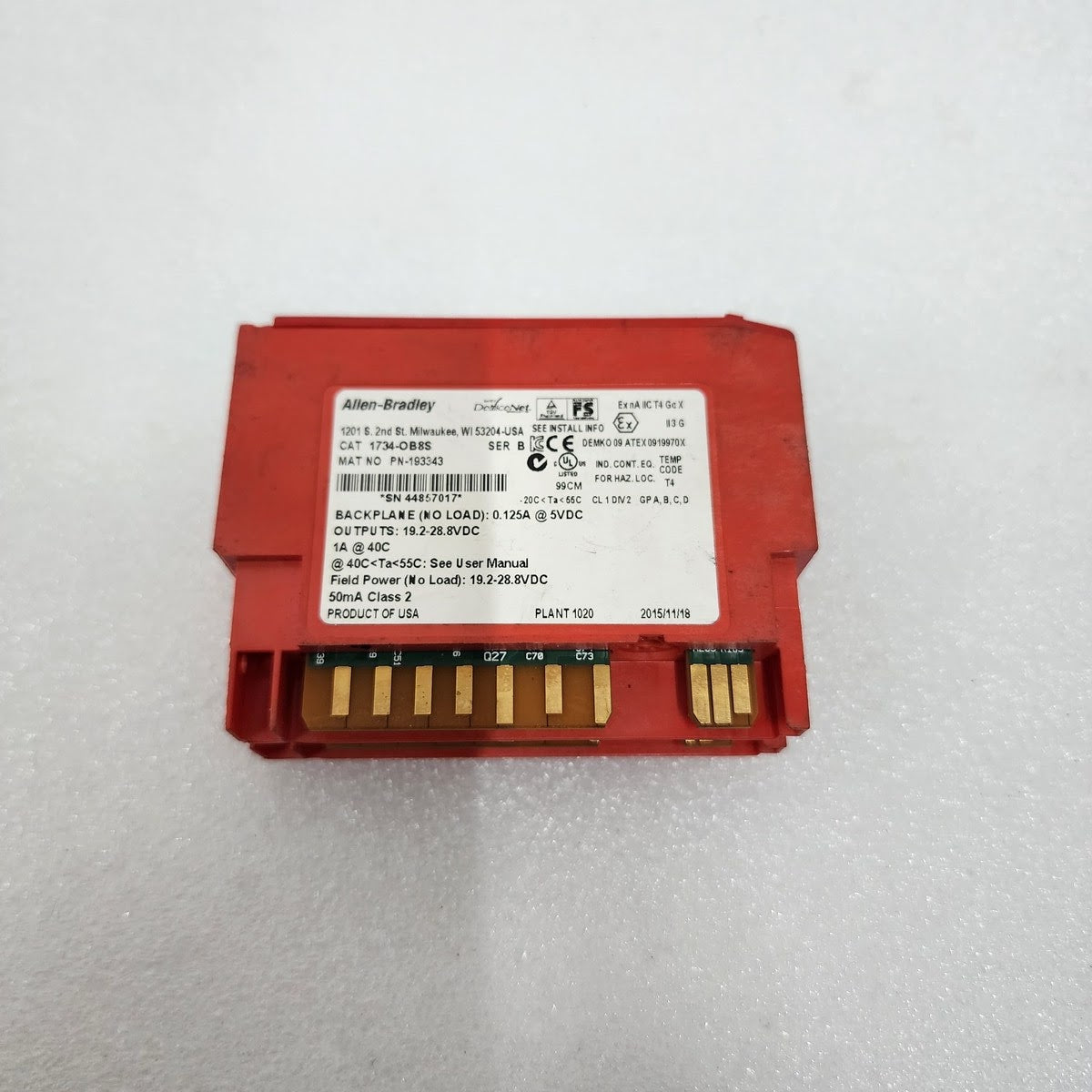 ALLEN BRADLEY CAT 1734-OB8S POINT I/O SAFETY MODULE 193343 SER B