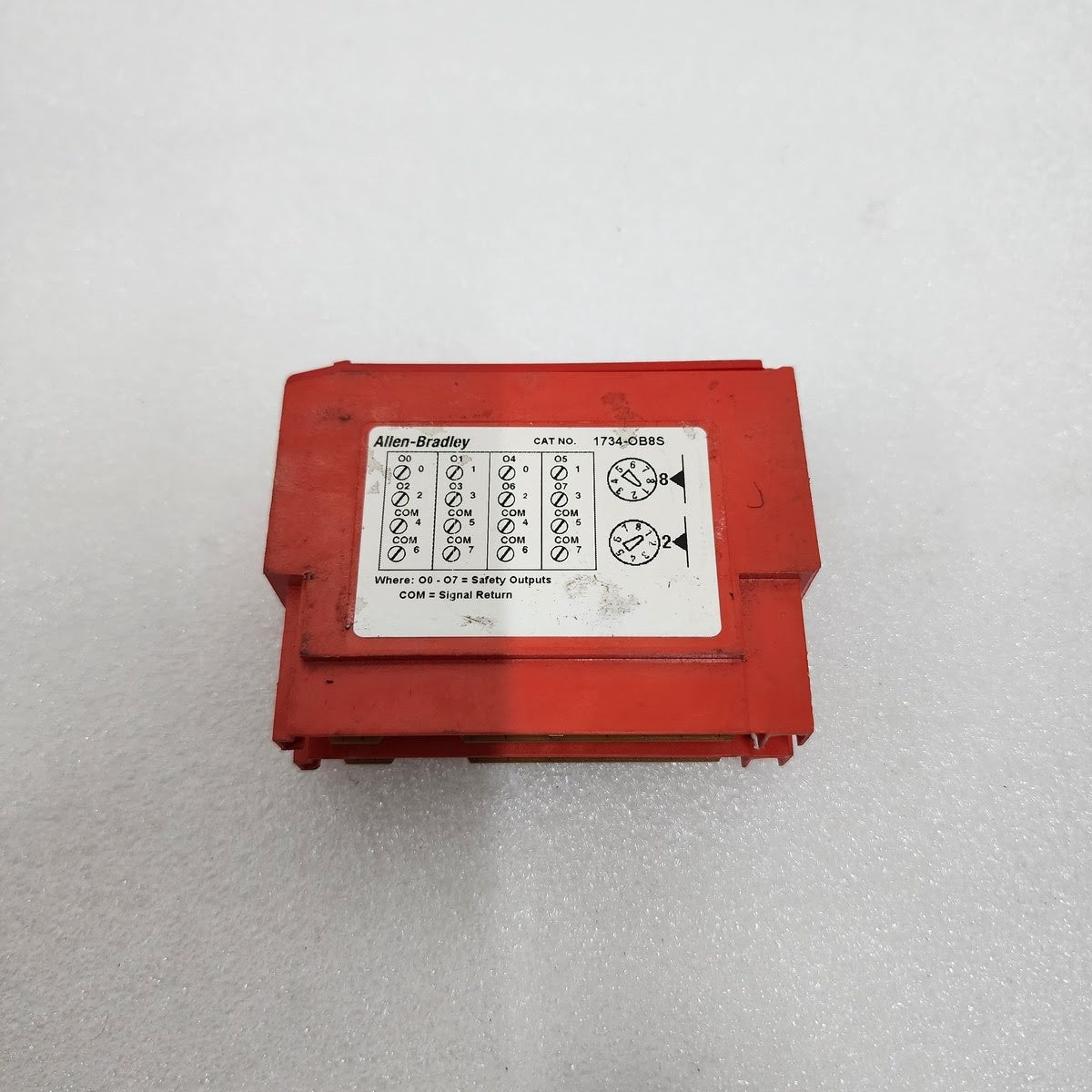 ALLEN BRADLEY CAT 1734-OB8S POINT I/O SAFETY MODULE 193343 SER B