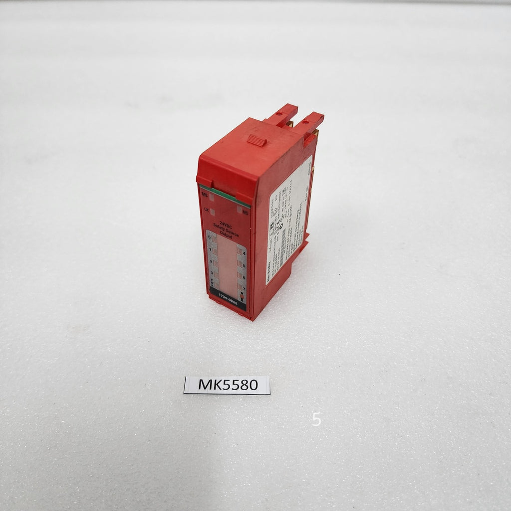 ALLEN BRADLEY CAT 1734-OB8S POINT I/O SAFETY MODULE 193343 SER B