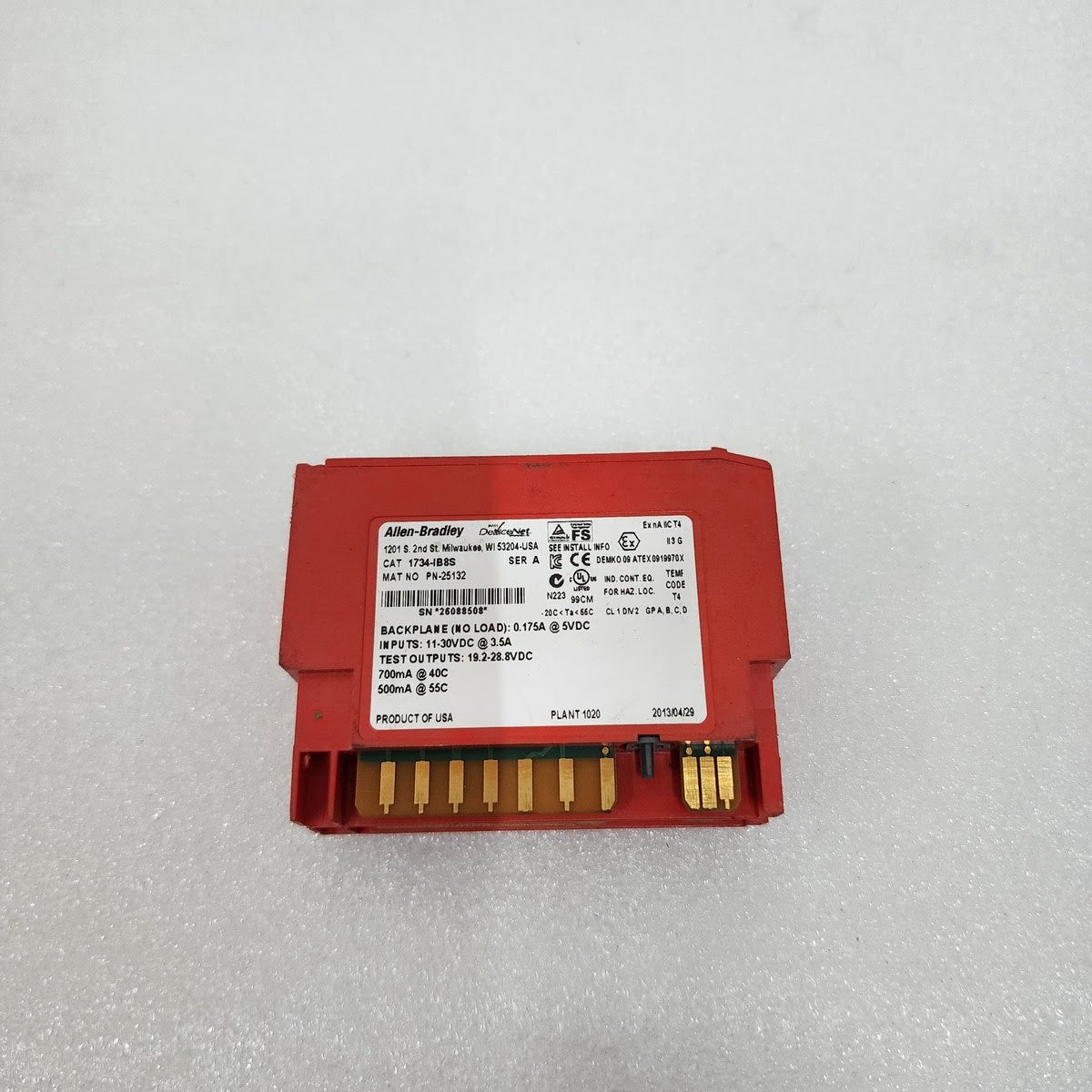 ALLEN BRADLEY CAT 1734-IB8S POINT I/O 8CH DIGITAL INPUT MODULE 25132 SER A