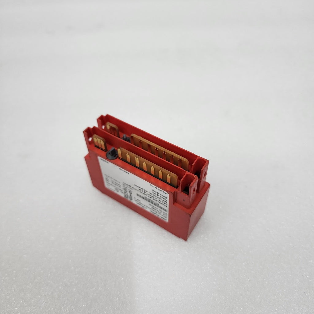 ALLEN BRADLEY CAT 1734-IB8S POINT I/O 8CH DIGITAL INPUT MODULE 25132 SER A