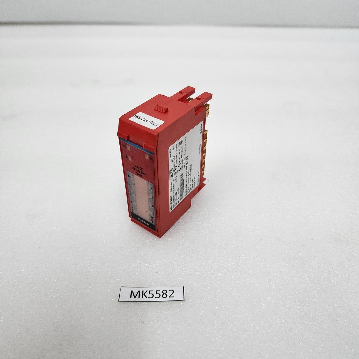 ALLEN BRADLEY CAT 1734-IB8S POINT I/O 8CH DIGITAL INPUT MODULE 25132 SER A