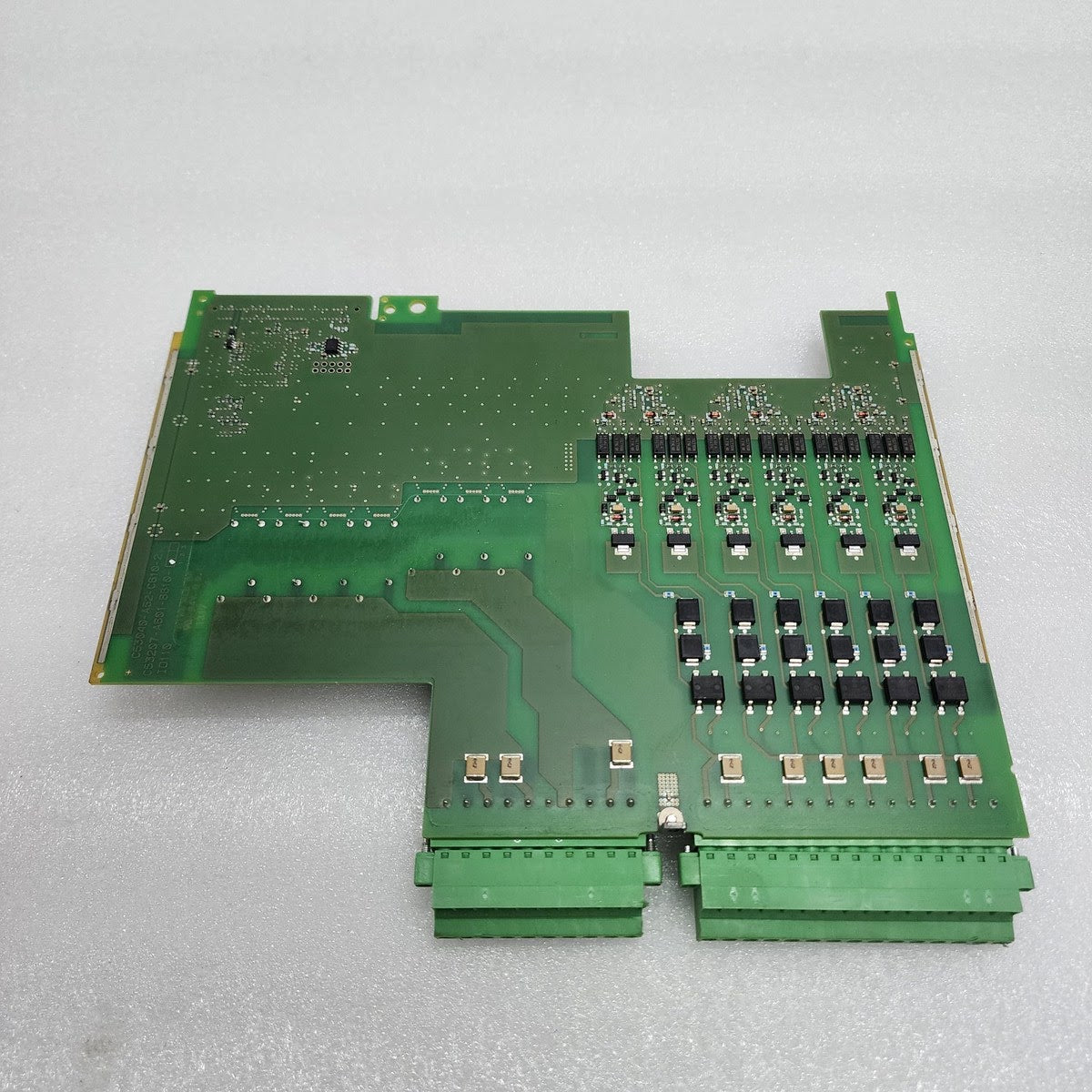 SIEMENS C53040-A52-C610-2 7SJ82 CARD C53207-A601-B610-1
