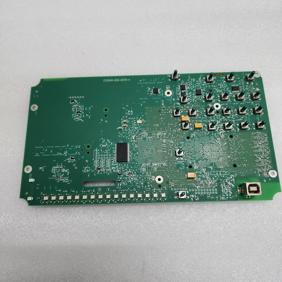 SIEMENS C53040-A52-C270-4 7SJ82 OVERLOAD RELAY CARD C53207-A601-B271-3