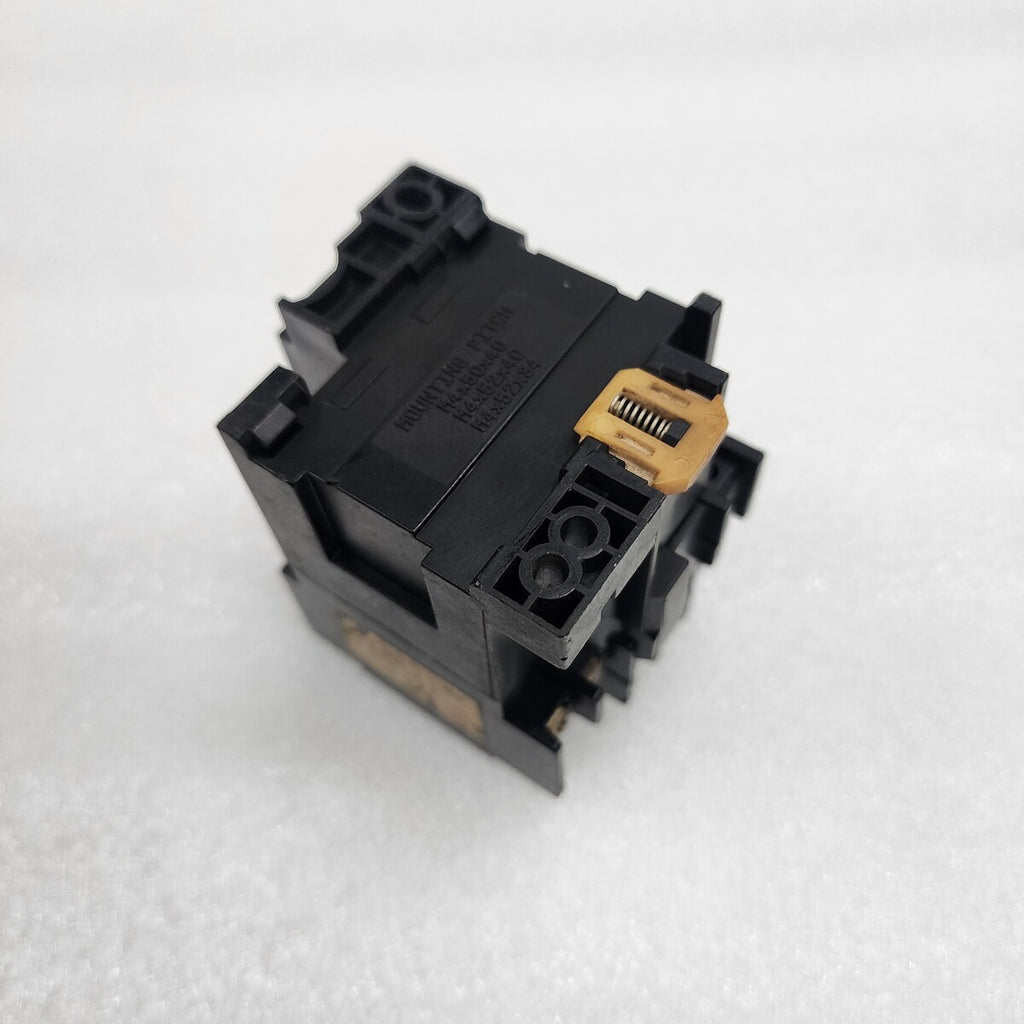 MITSUBISHI S-K12 MAGNETIC CONTACTOR 20A COIL VOLTAGE 100V