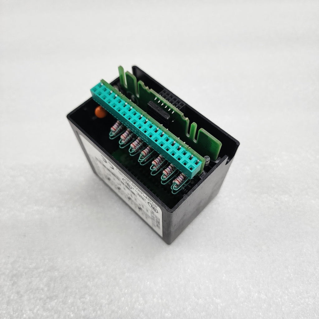 GE FANUC IC670MDL640J INPUT PLC MODULE