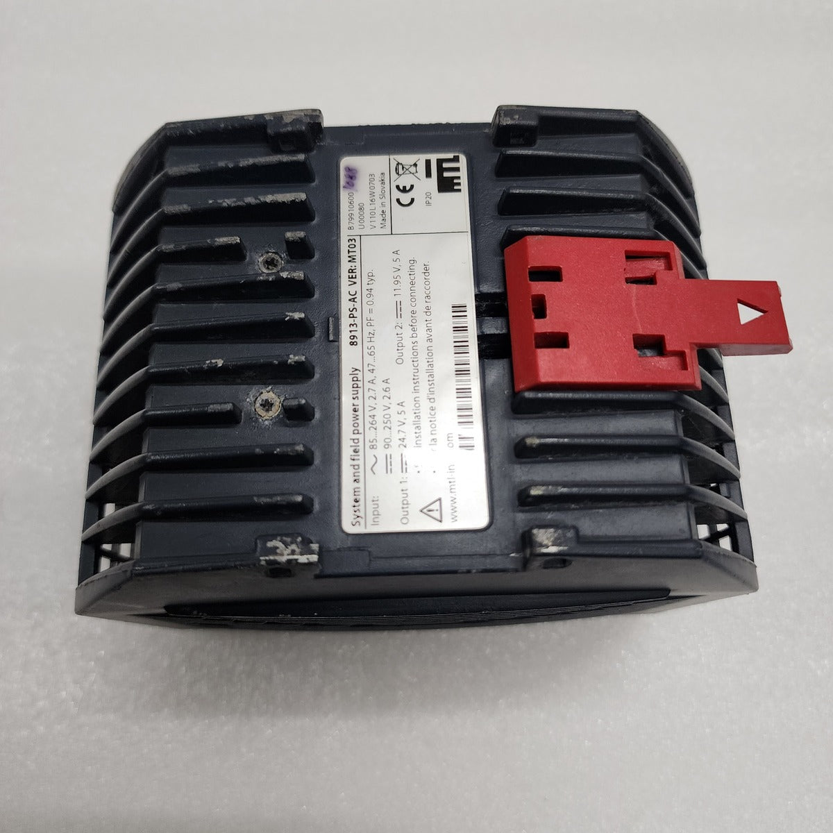 MTL INSTRUMENT 8000 SYSTEM AND FIELD POWER SUPPLY 8913-PS-AC WITHOUT CONNECTOR