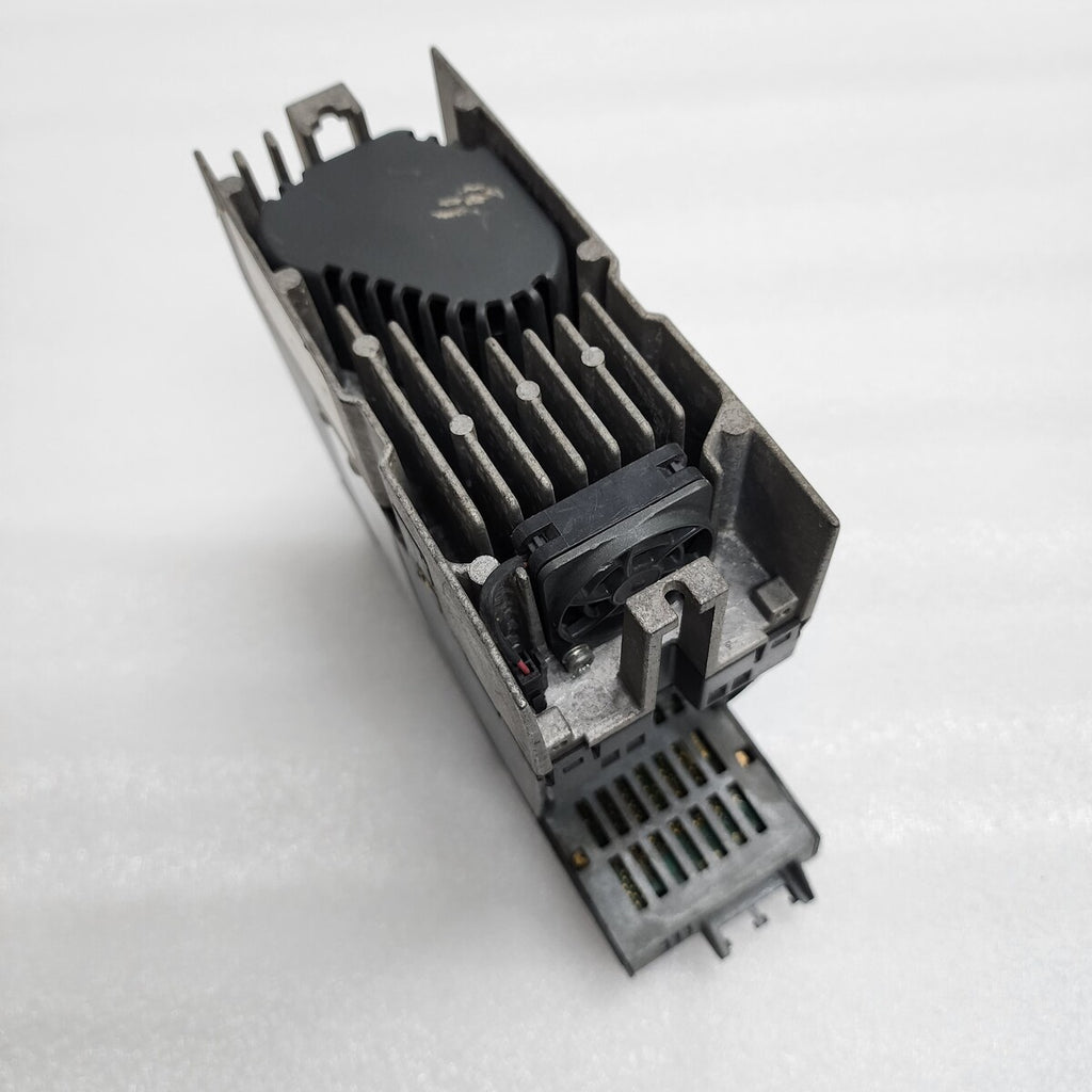 SIEMENS SINAMICS POWER MODULE 240 6SL3224-0BE15-5UA0 0.55kW CU240E-2 PN