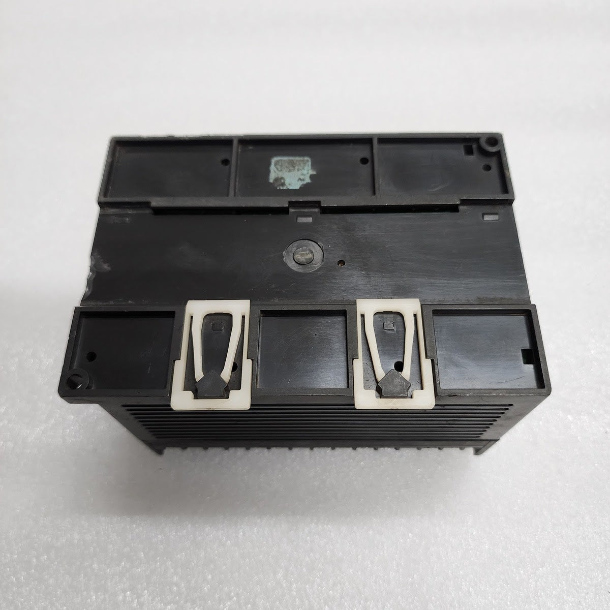 FATEK FBS-32MA PROGRAMMABLE CONTROLLER 100-240VAC