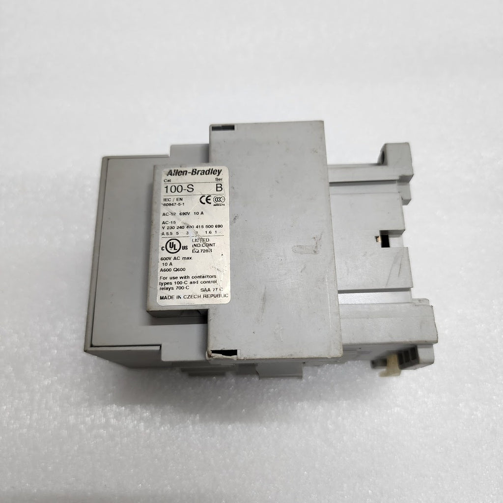 ALLEN BRADLEY CAT 100-C43-00 SER A MAGNETIC CONTACTOR 85A 110V