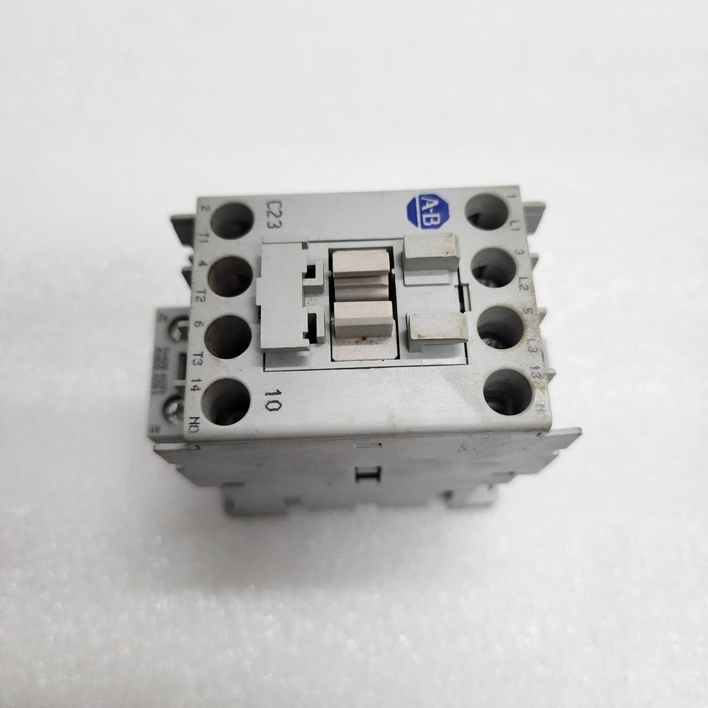 ALLEN BRADLEY CAT 100-C23-10 SER C MAGNETIC CONTACTOR 32A COIL VOLTAGE 110-120V