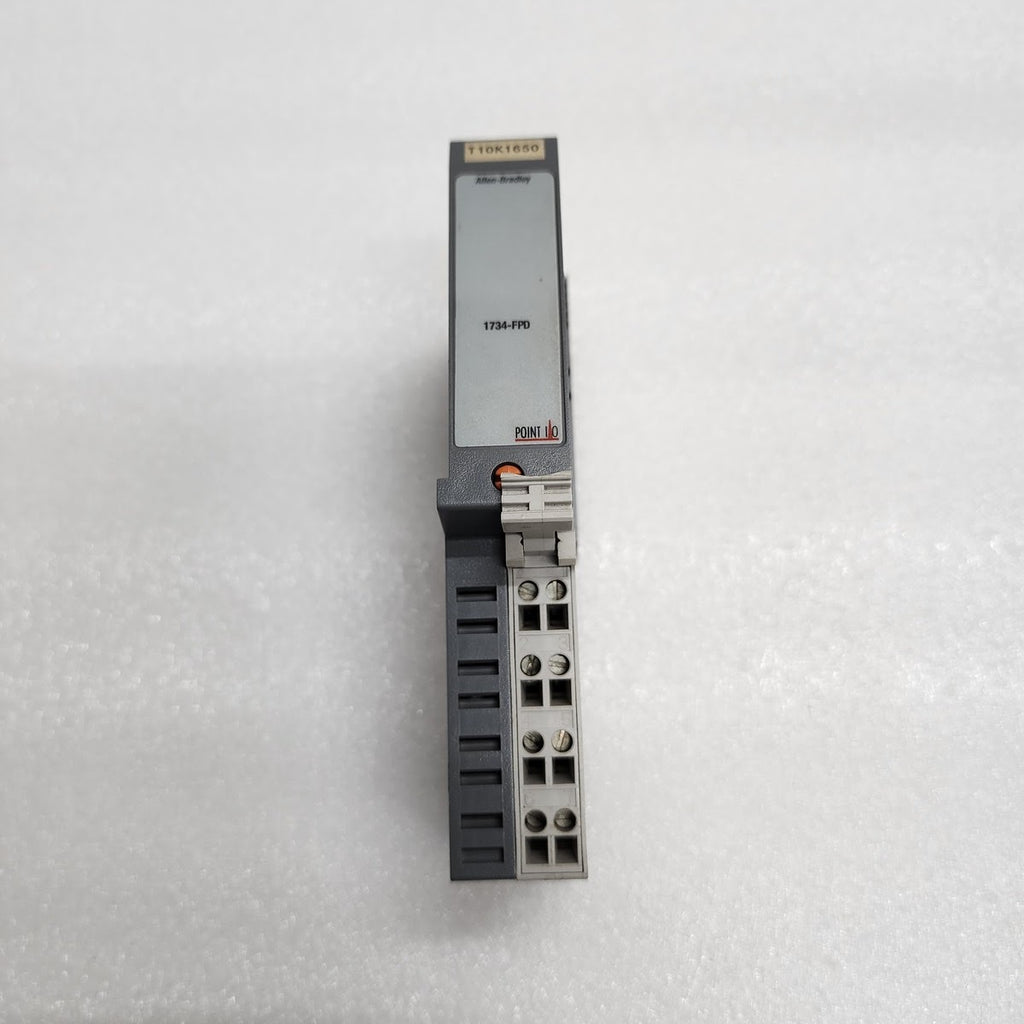 ALLEN BRADLEY CAT 1734-FPD FIELD SIDE VOLTAGE DISTRIBUTOR SER: B 96377472