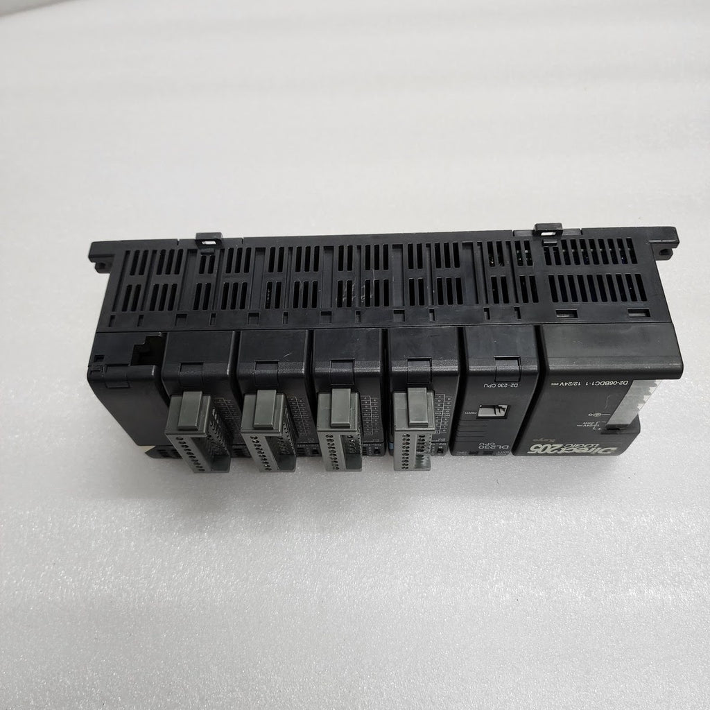 DIRECT LOGIC 205 KOYO PLC DL230 CPU D2-16ND3-2 IN D2-16TD2-2 OUT D2-06BDC1-1