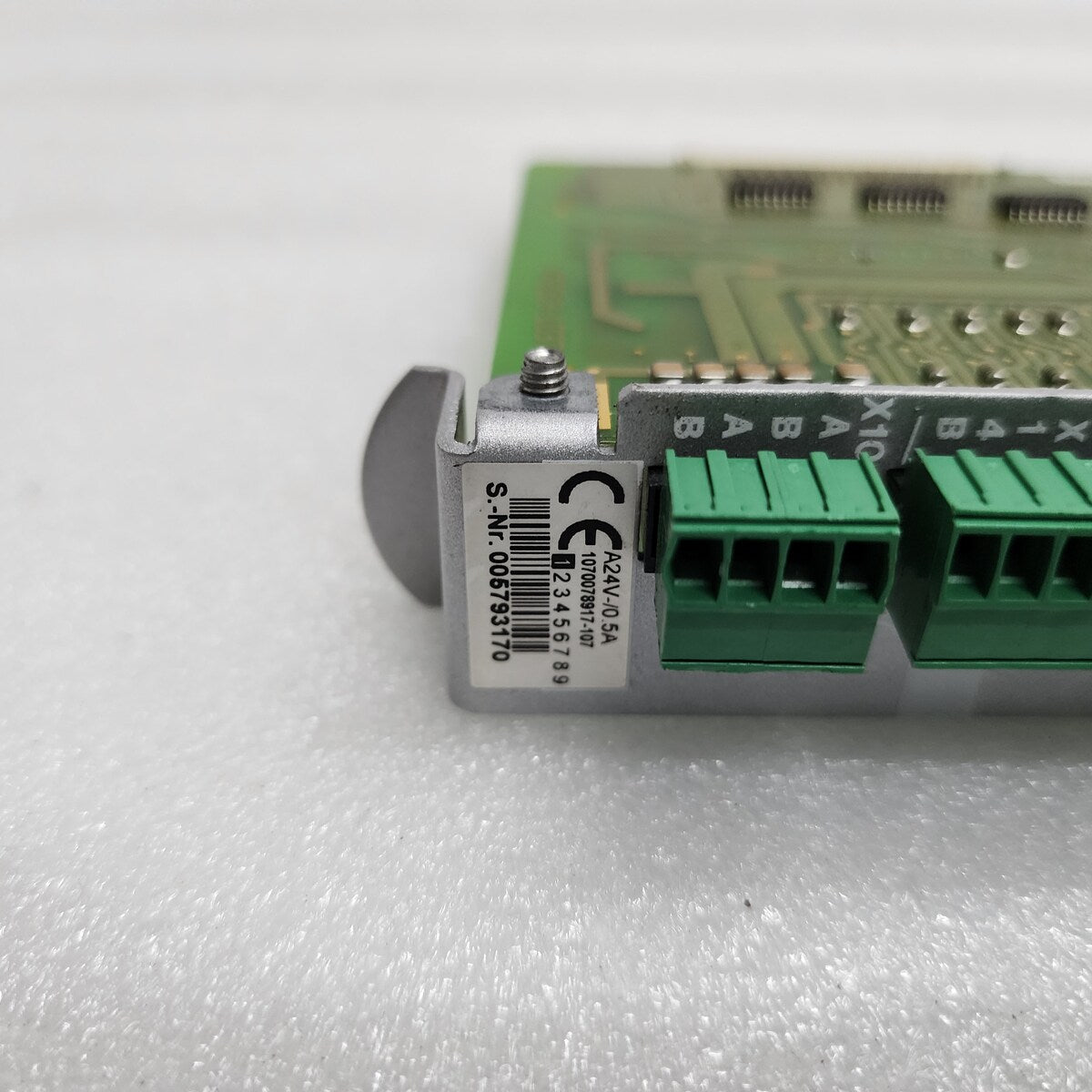 BOSCH A24V-/0.5A OUTPUT MODULE 1070078917-107