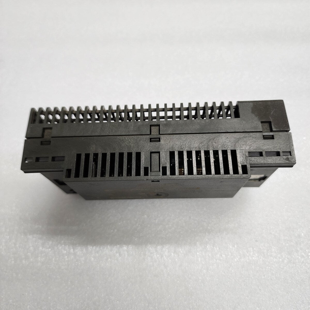 SIEMENS 6ES7 133-0BH01-0XB0 SIMATIC DP ELECTRONIC MODULE DIGITAL