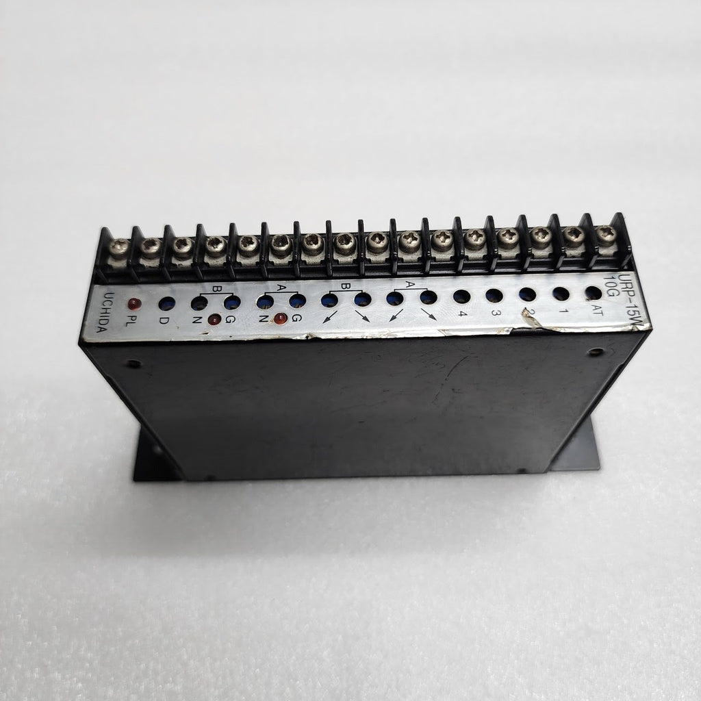 ALLEN BRADLEY CAT 1734-0B8S POINT GUARD I/O SAFETY MODULE 19907 SER A