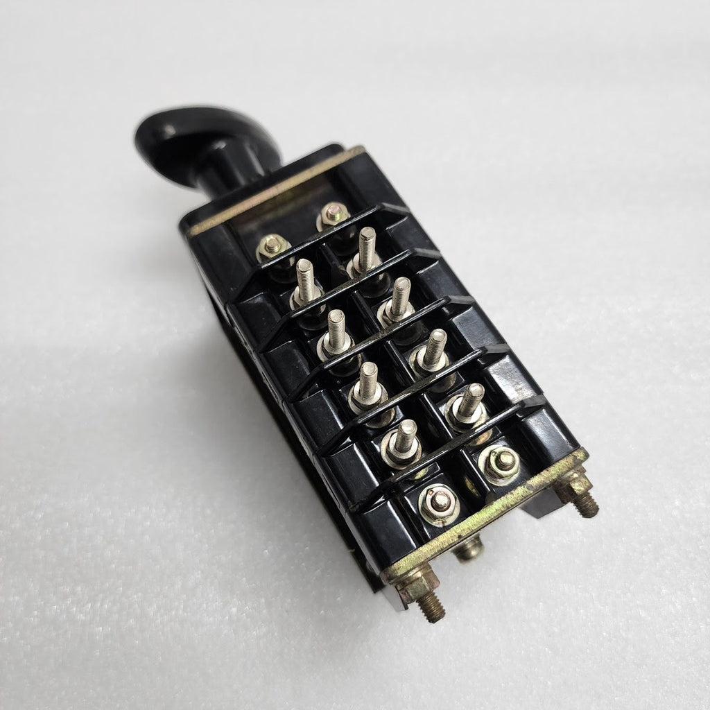 TERASAKI CD-104 CONTROL SWITCH 125-500VAC / 125-250VDC