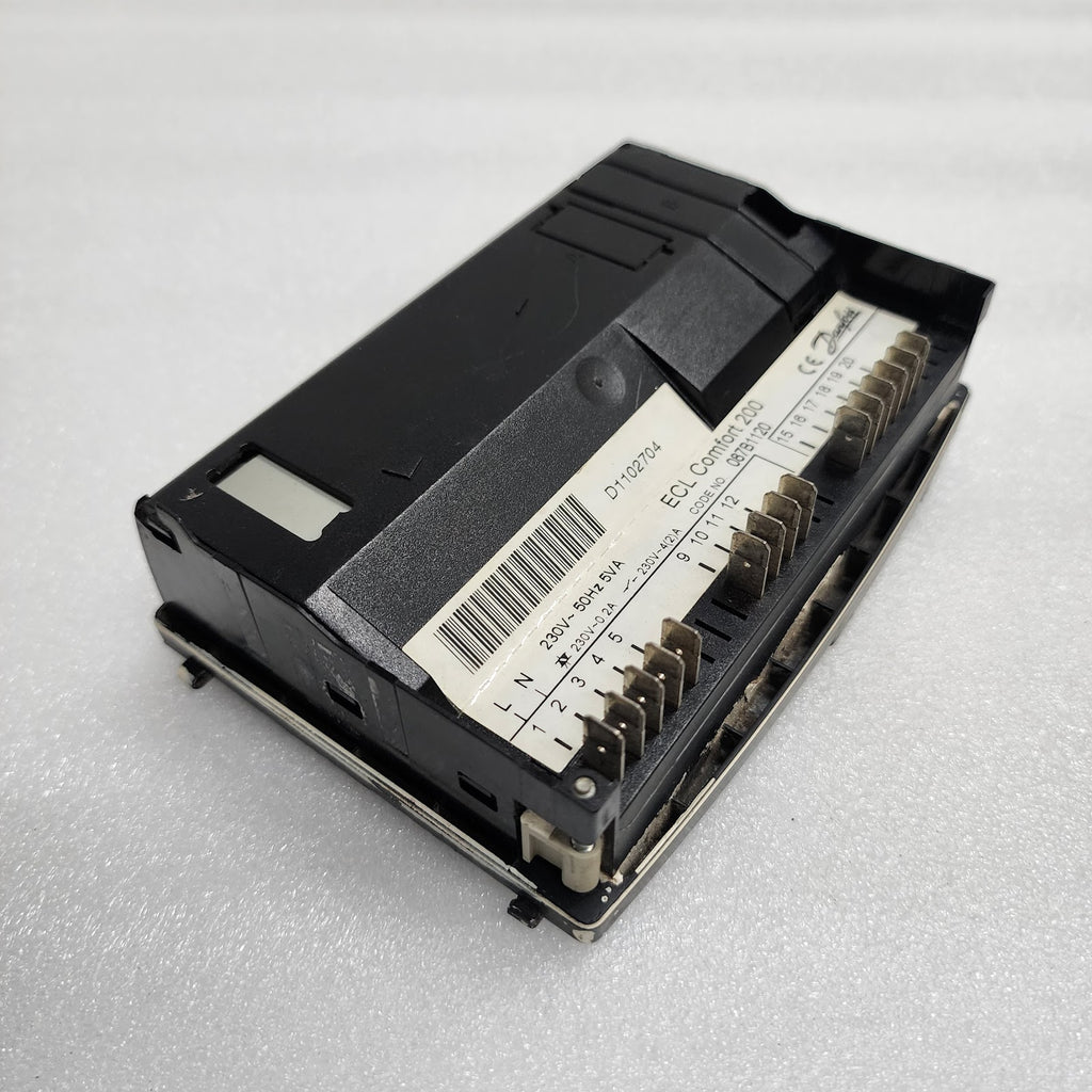DANFOSS ECL COMFORT 200 ELECTRONIC CONTROLLER HOT WATER SYSTEM 087B1120 230V