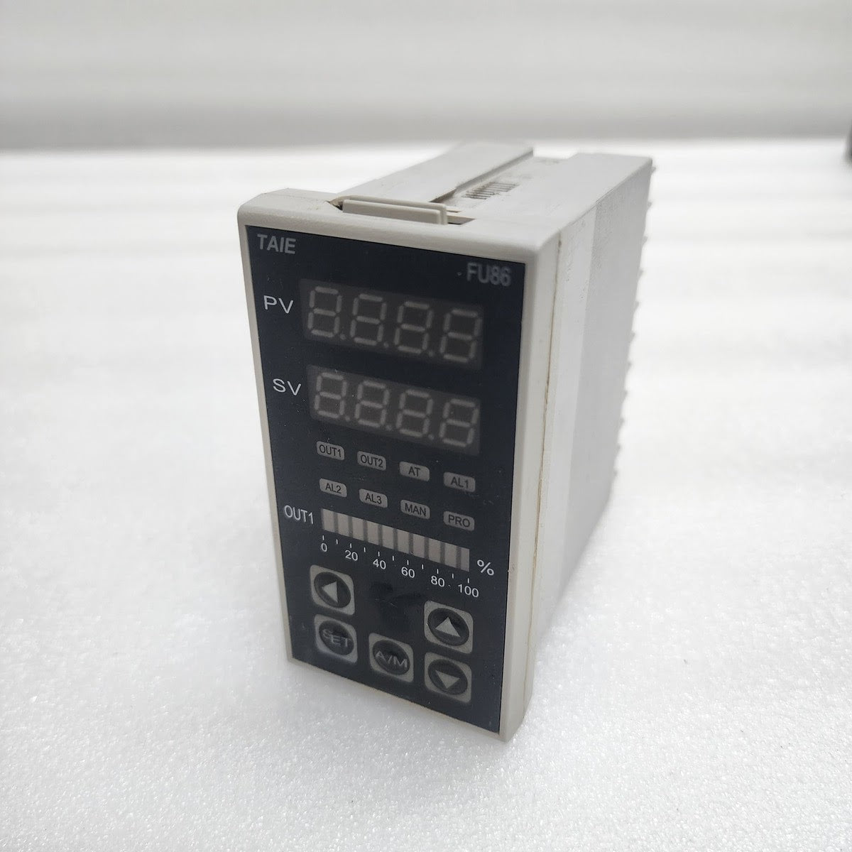 TAIE FU86 TEMPERATURE CONTROLLER FU86-701000 85-265V PID