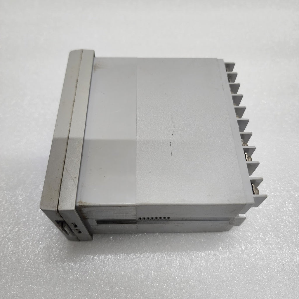 TAIE FU86 TEMPERATURE CONTROLLER FU86-701000 85-265V PID